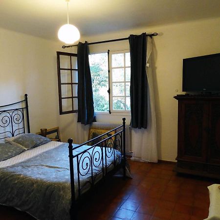 Chambre dans propriété La Croix du Sud Le Pradet Esterno foto